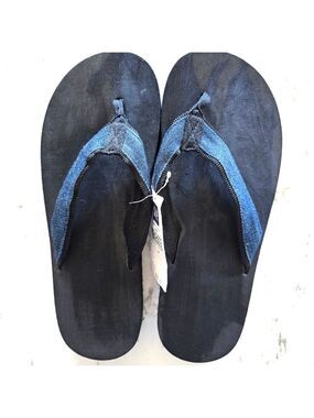 💥4 for $25💥GAP Men's flip flops